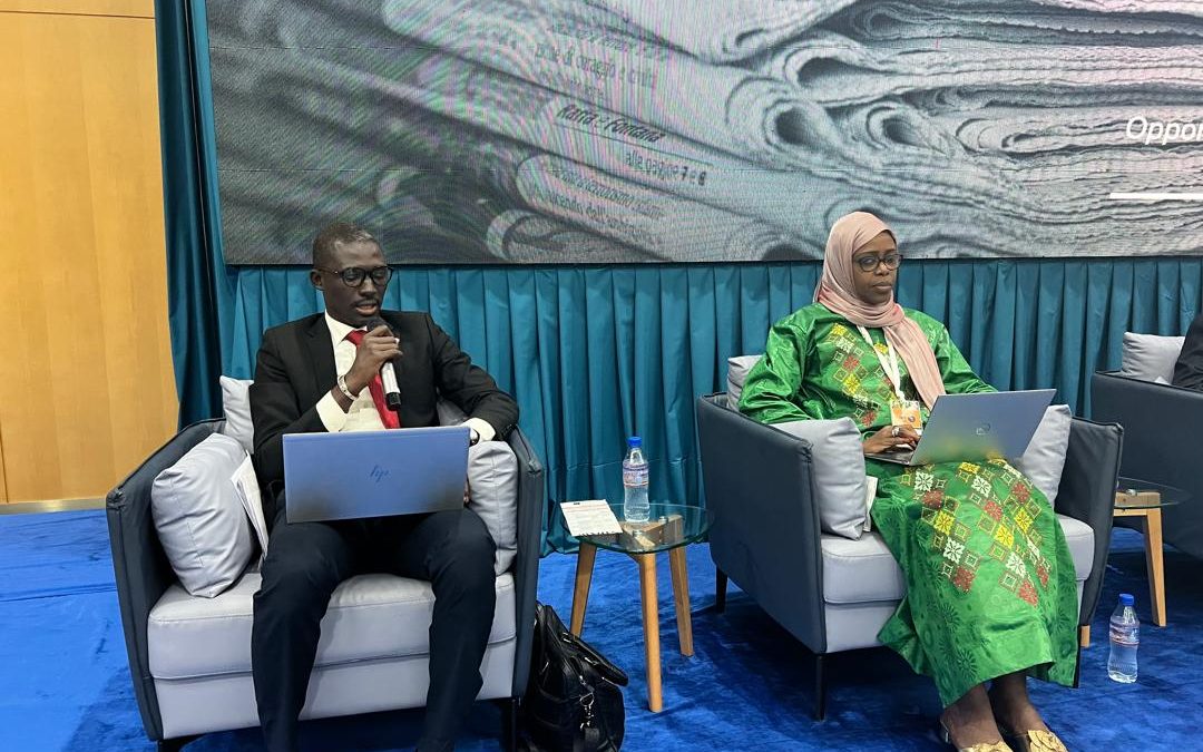 Participation du Sénégal au premier Forum africain du Journal officiel Le Directeur des Archives du Sénégal, Mohamed Lat Sack Diop, a pris part à la première édition du Forum africain des Journaux officiels (African Gazettes Forum & Heritage), tenue les 15 et 16 octobre 2025 à Djibouti